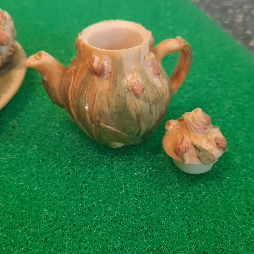 Rose Garden miniature tea set